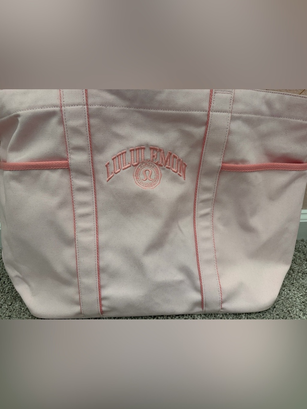Lululemon Daily Multi-Pocket Canvas Tote Collegiate Pink Pearl Blush Blend NWT - Picture 2 of 9